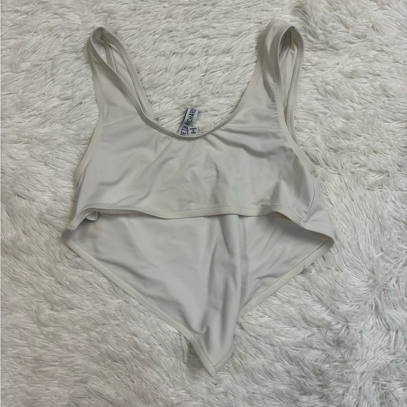 Revolve Beth Richards Knot Bikini Top in White - Picture 3 of 4